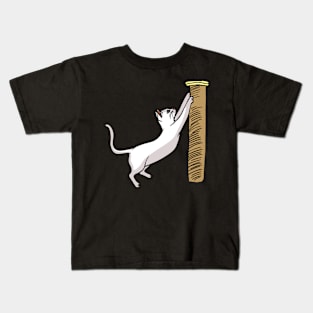 A cat scratching Kids T-Shirt